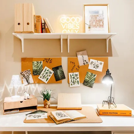 Aesthetic With Balcony 5min To Republic Square アパート ベオグラード